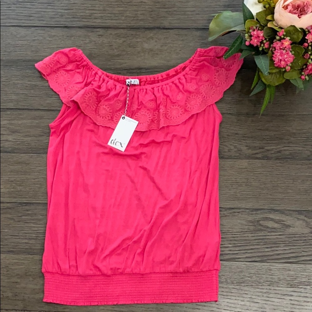 Tween coral top by Dex clothing